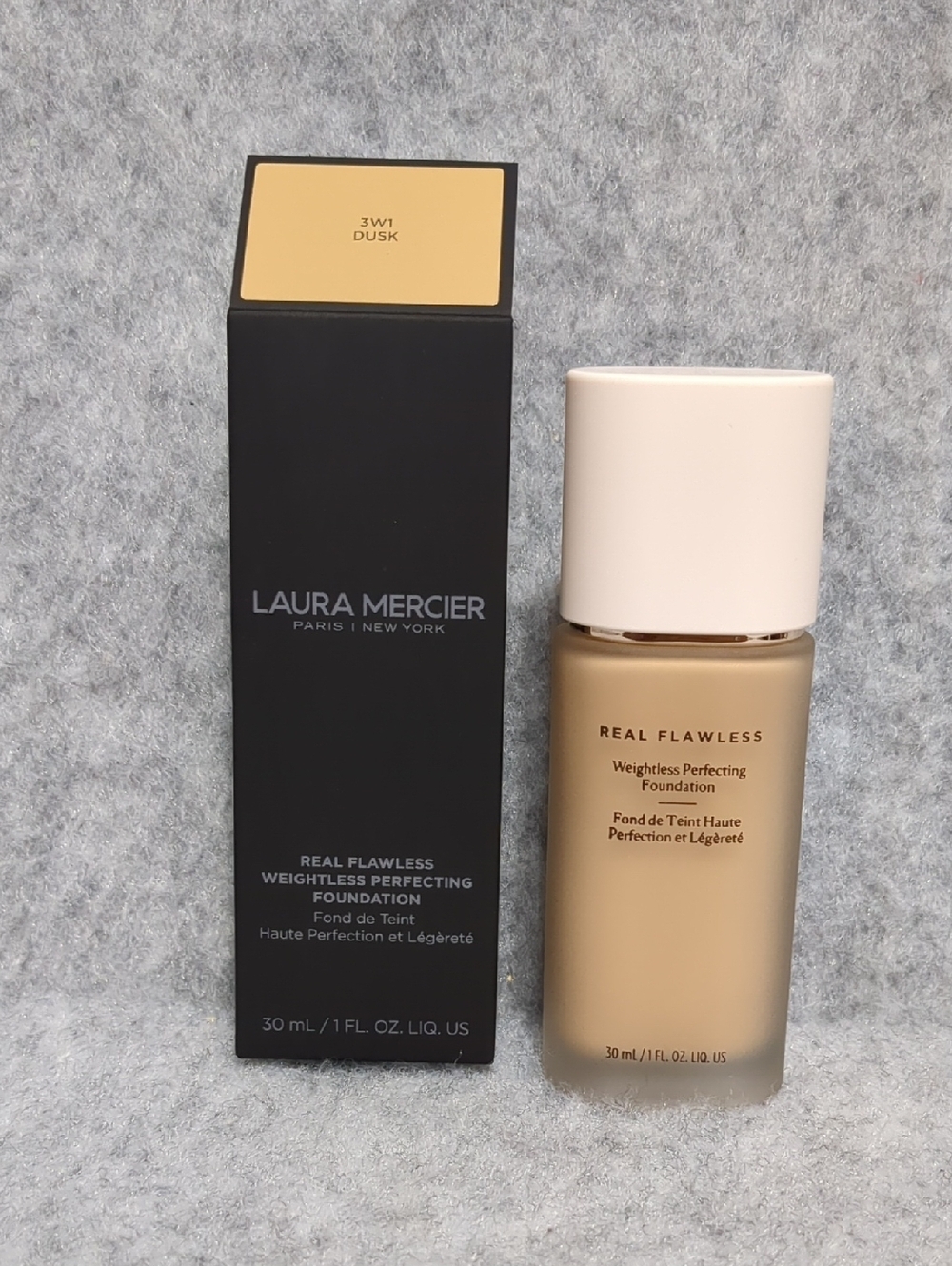 Laura Mercier Real Flawless Weightless Perfecting Foundation NIB 3W1 Dusk 1OZ